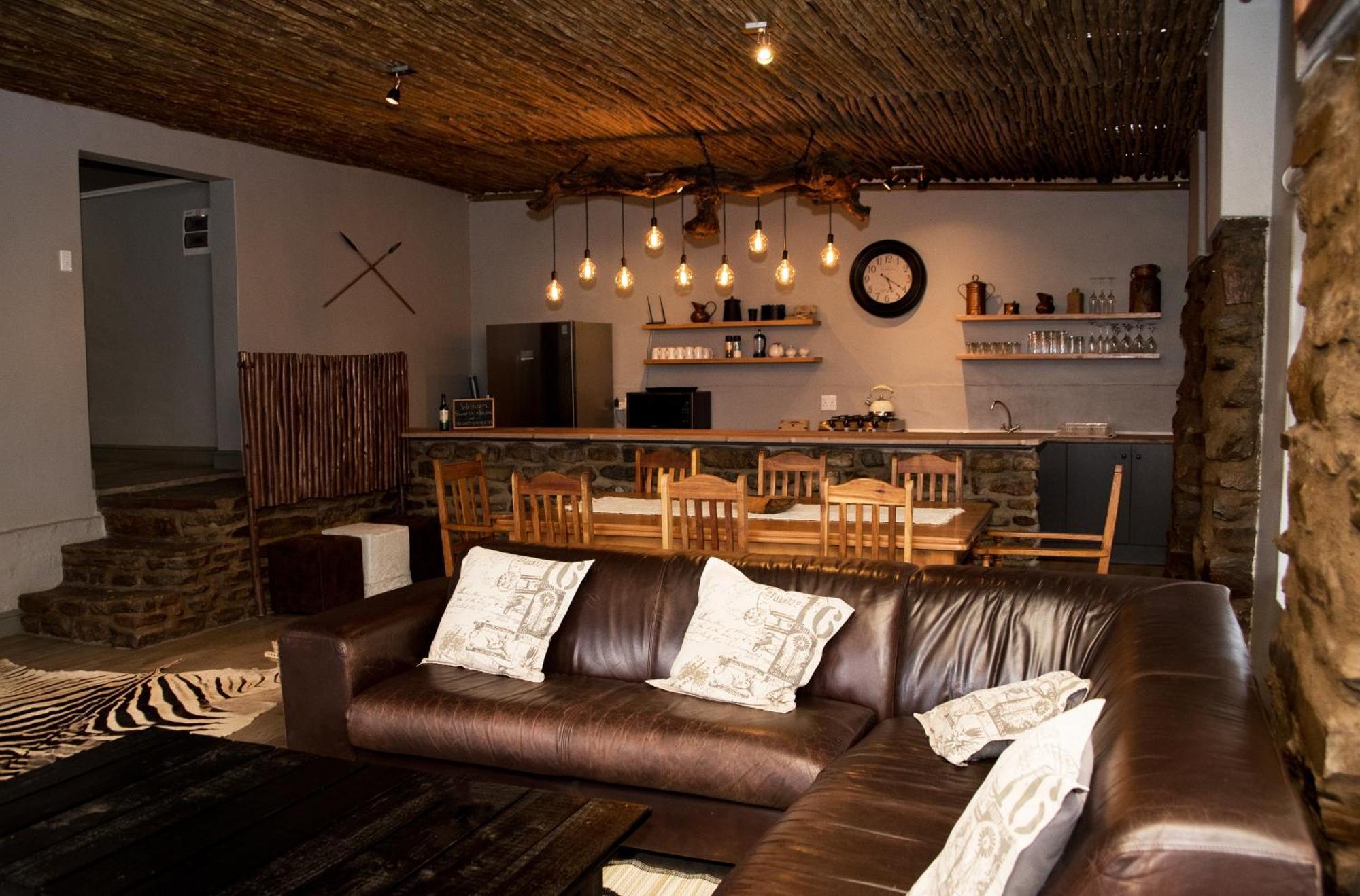 Desert Wind Private Guest And Game Farm Монтегю Экстерьер фото
